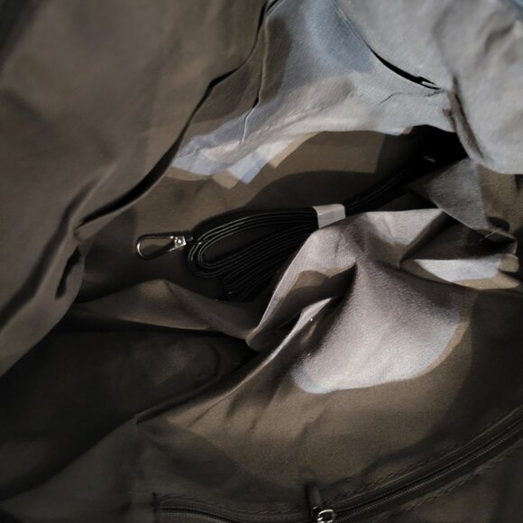 New Vegan Leather Black Purse - Picture 3 of 7